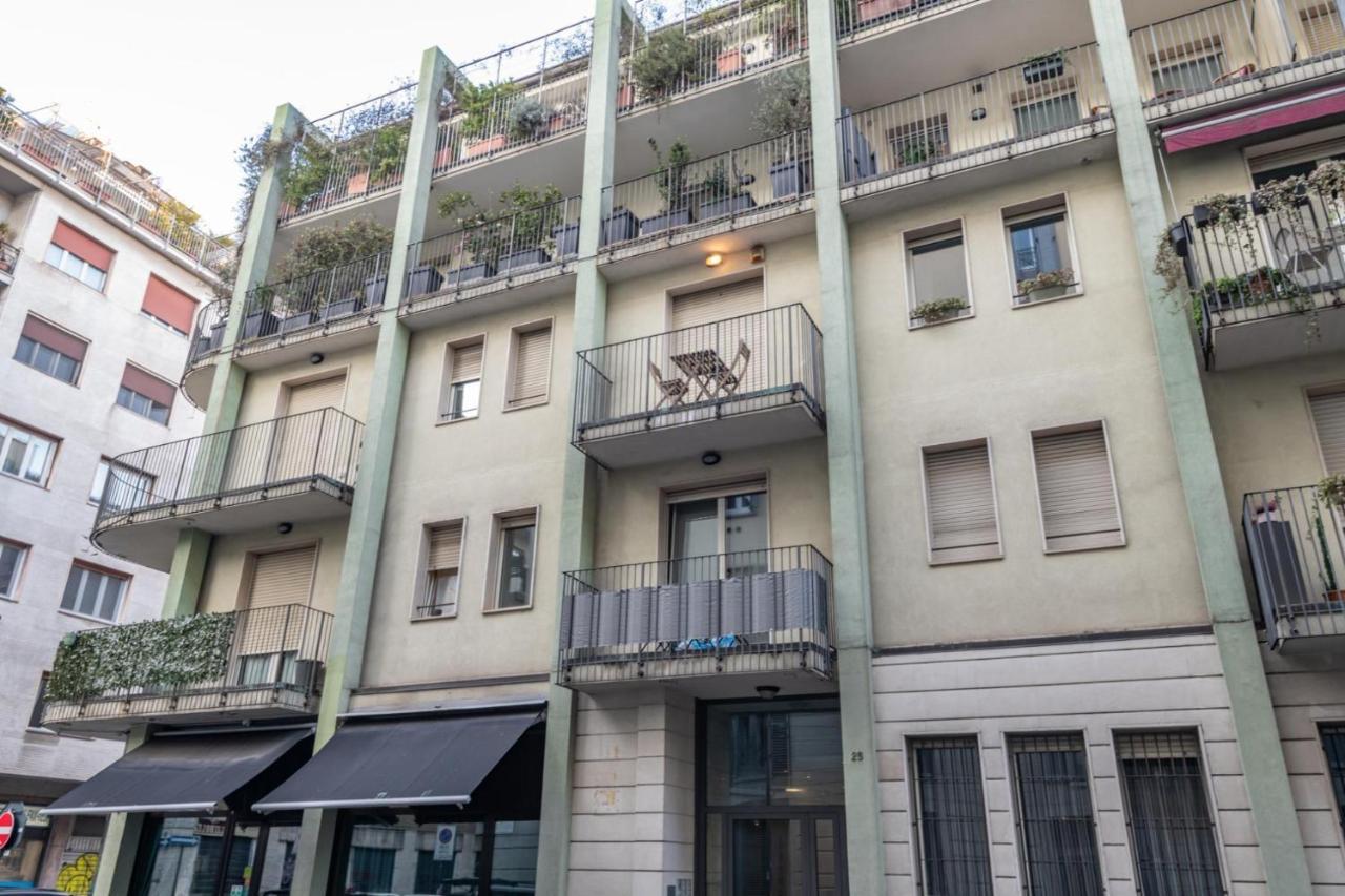 Easylife - Sofisticato Monolocale Con Terrazzino Nel Cuore Di Porta Venezia Milão Exterior foto